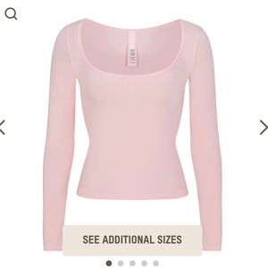 SOLD OUT SKIMS Vintage long sleeve t shirt Cherry Blossom